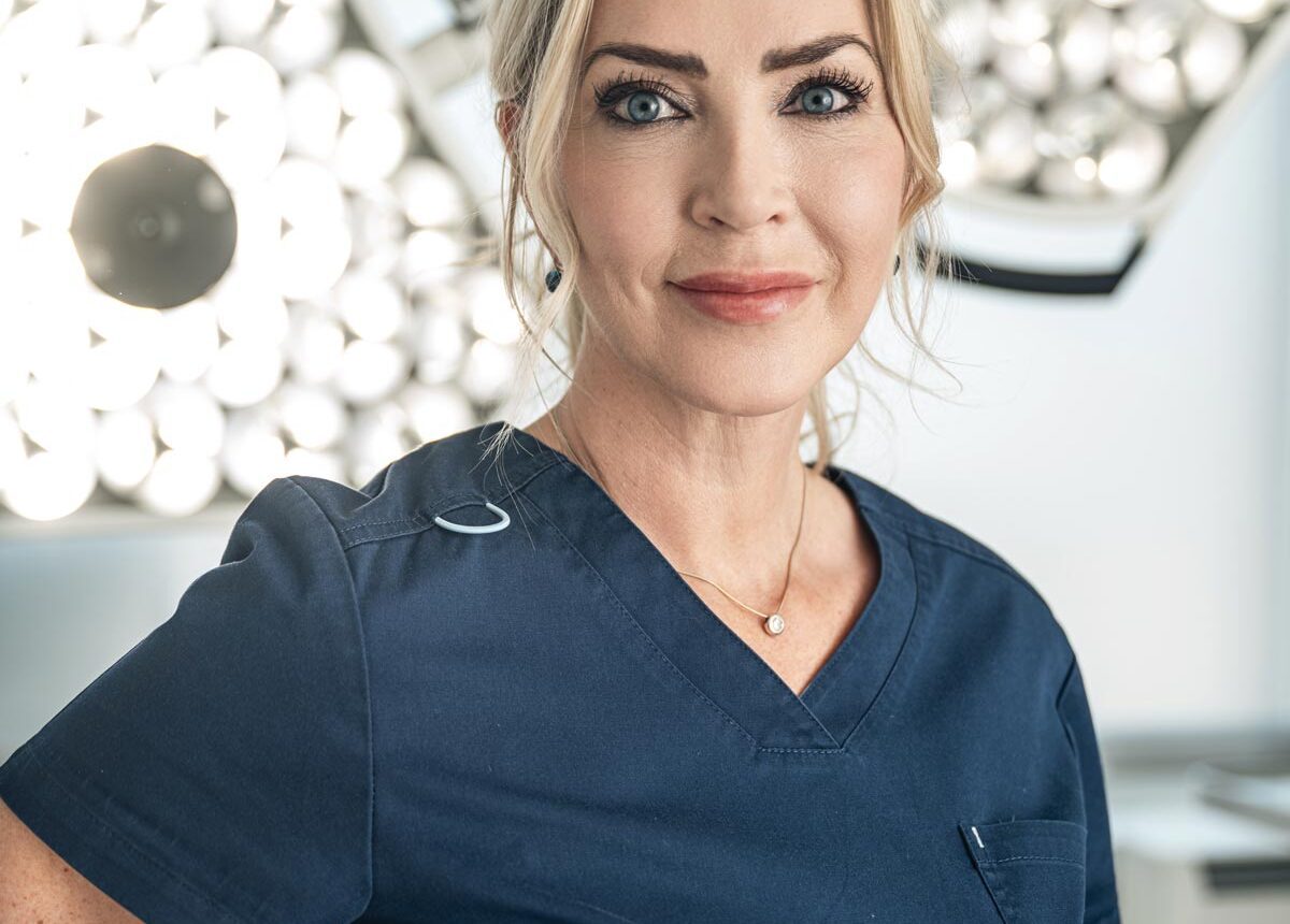 Dr. Sabine Bruckert im Operationssaal